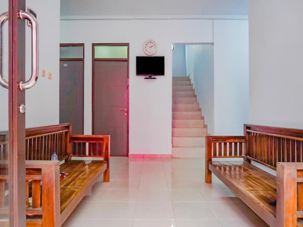 Oyo 2770 Zleepy Wisma Khazri Bogor Kültér fotó