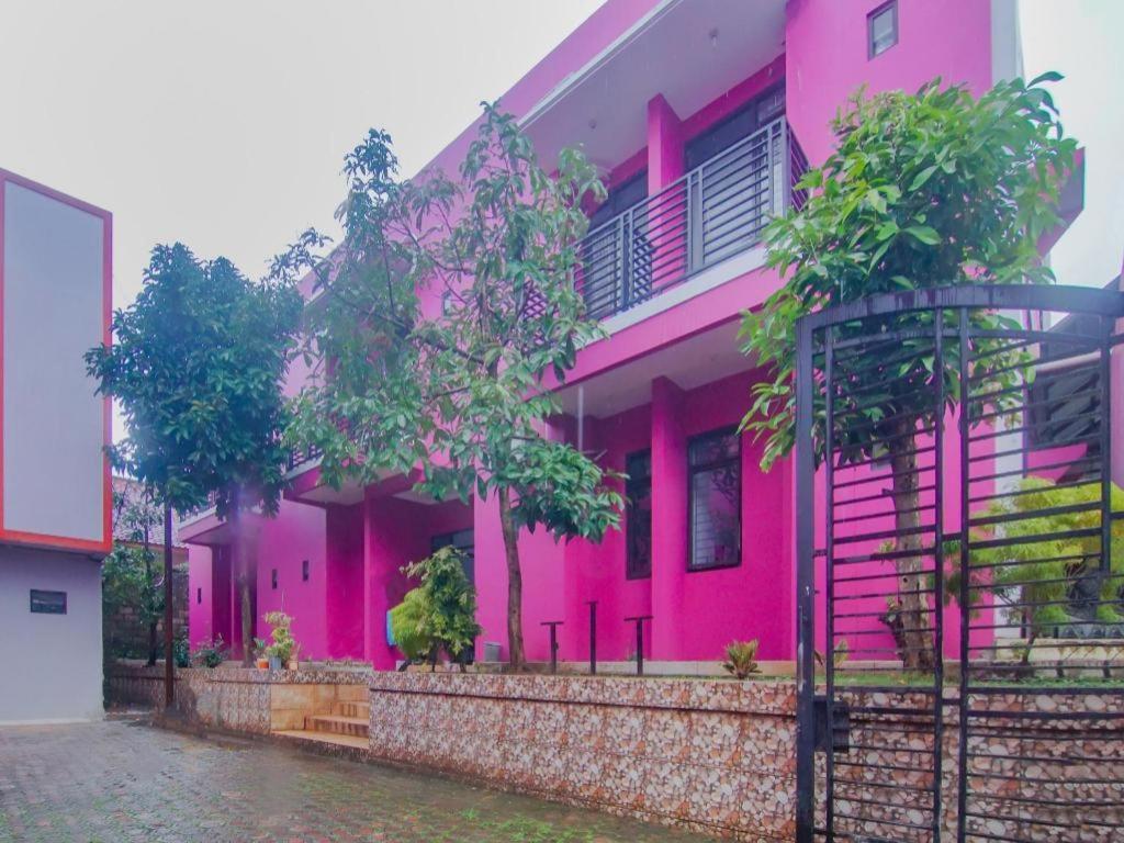 Oyo 2770 Zleepy Wisma Khazri Bogor Kültér fotó